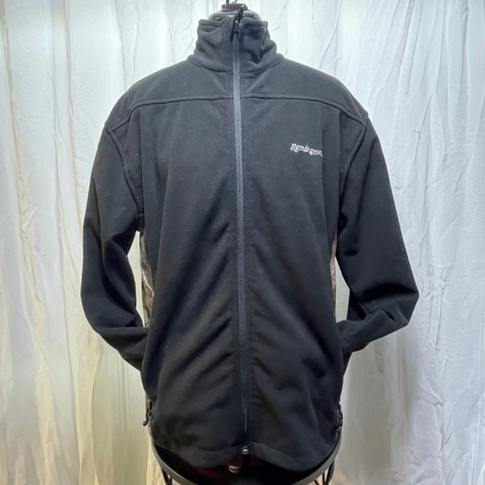 Remington fleece zip up black and camouflage sides sweater